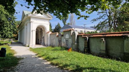 Grob Jerneja Kopitarja - Navje (2)